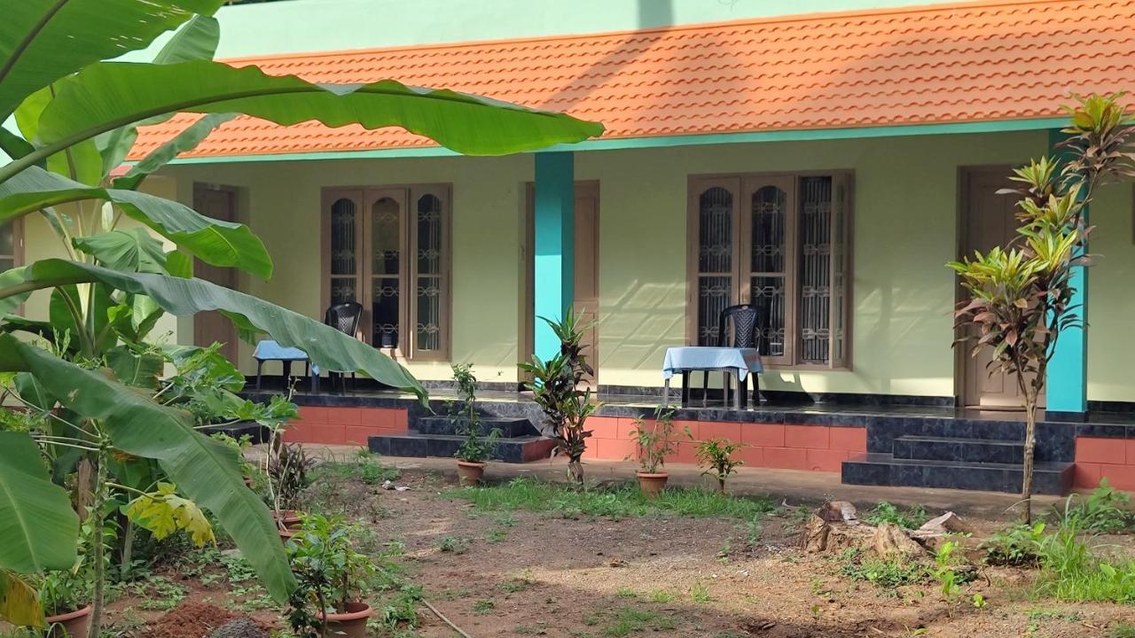 Hotel Greenland Thiruvananthapuram Dış mekan fotoğraf